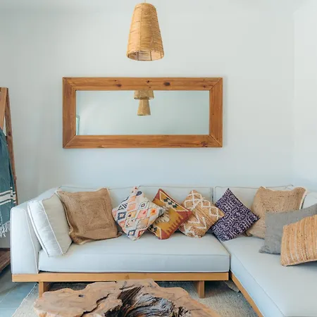 Dione Platis Gialos (Sifnos)