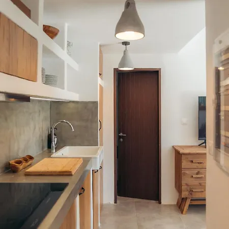 Dione Vila Platis Gialos (Sifnos)