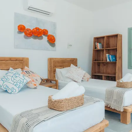 Dione Vila Platis Gialos (Sifnos)