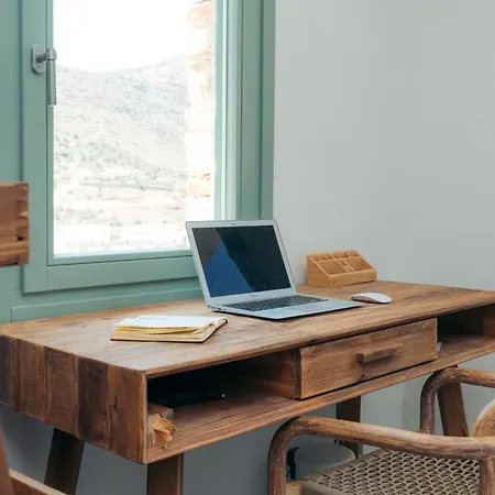 Dione Platis Gialos (Sifnos)